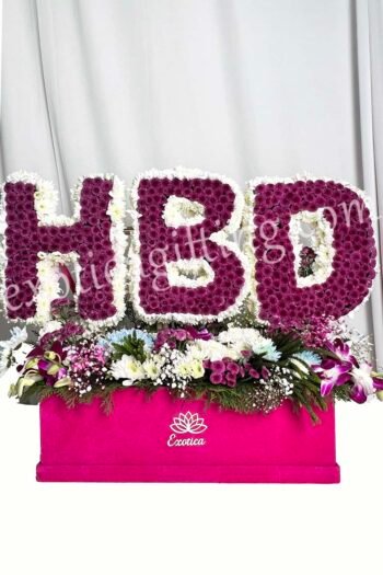 Box Arrangements Flower Arrangement of “HBD” With White & Purple Daisy