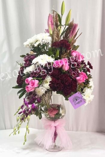 Fresh Flowers Flower Arrangement of Pink Oriental Lily, Revival Roses, white Daisy With Brown Carnation