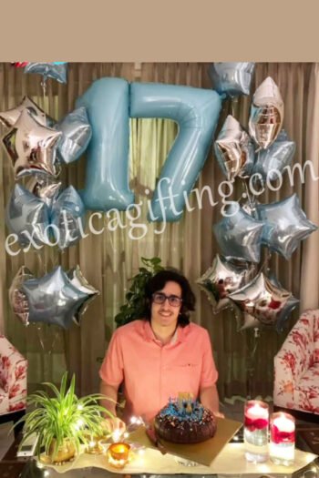 Balloon Arrangements Balloon Bunch of Pastel Blue & Silver Star With Number “17”